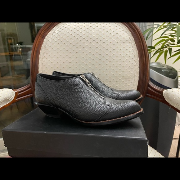 Coach Bandit Zip Pebble Booties Never Worn NWB - Picture 7 of 8